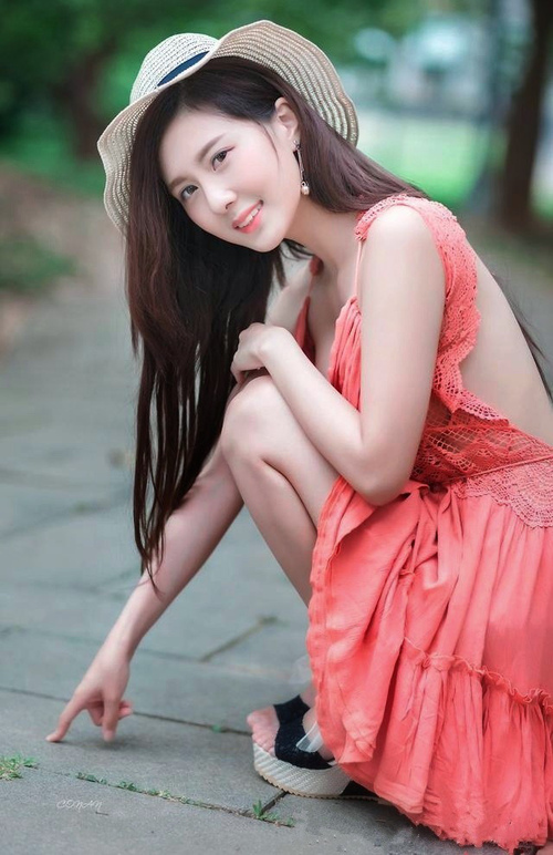 法甲赛场上，精彩进球、战术变化成为最大亮点，法甲联赛进球系数